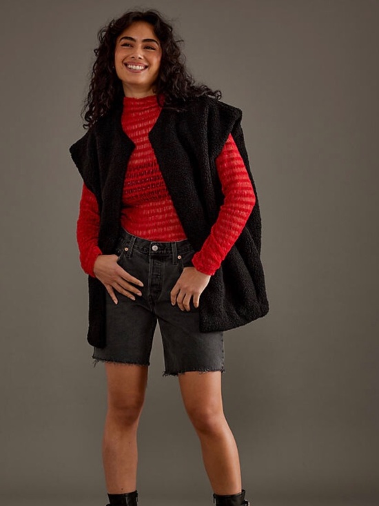 Anthropologie Jackets & Blazers - Anthropologie Self Contrast┆OS┆Oversized Sherpa Vest┆Black┆287